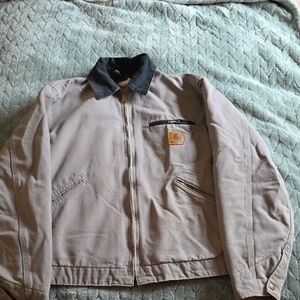 Carhartt Womens Gray Jacket with Black Collar
